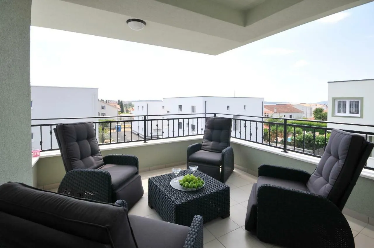 Apartments Adrian Trogir Croatia