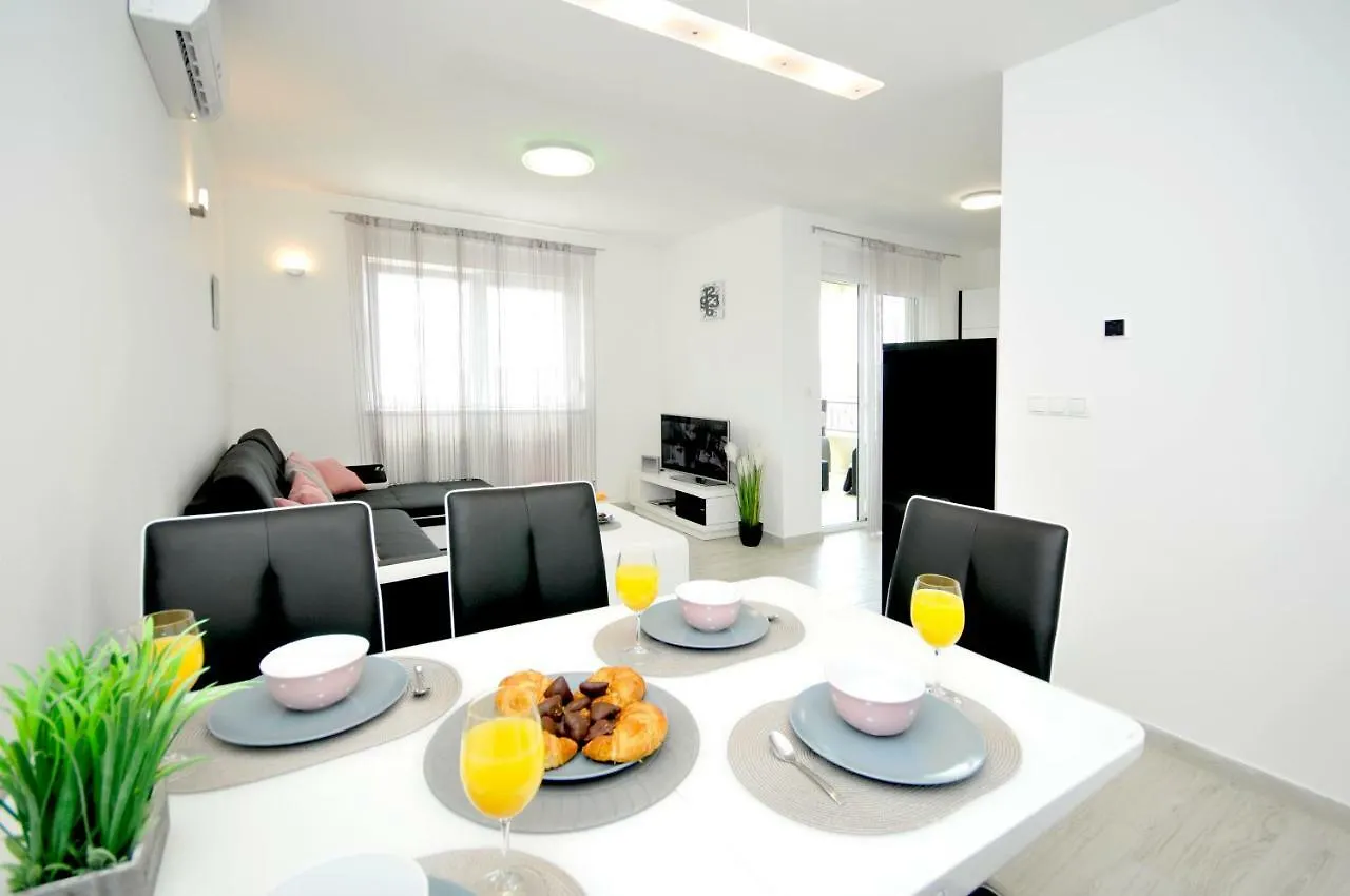 Apartments Adrian Trogir
