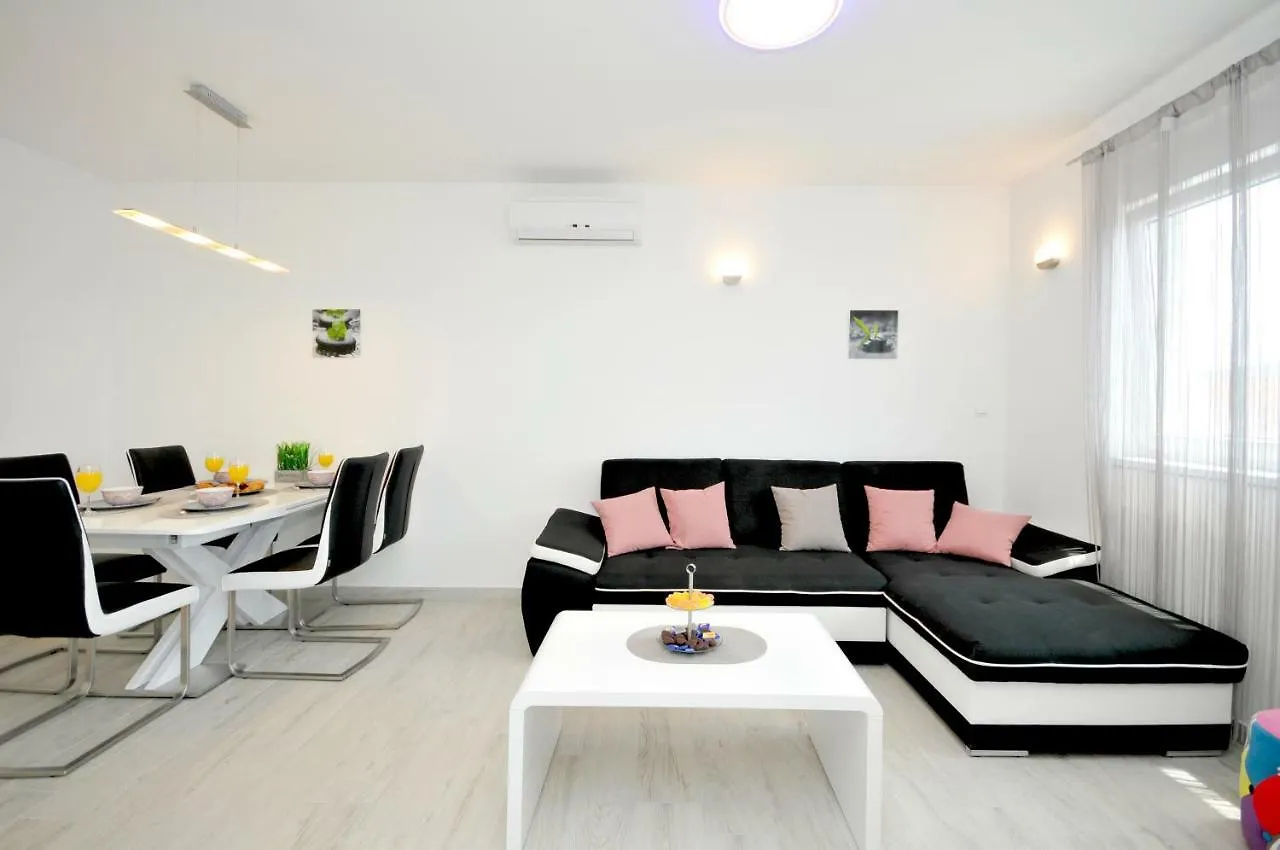 Apartments Adrian Trogir